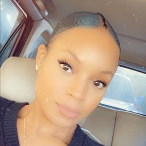 Meet your Posher, Robyn